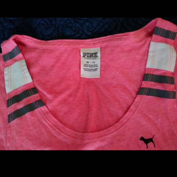 VS PINK crop top - Picture 2 of 2